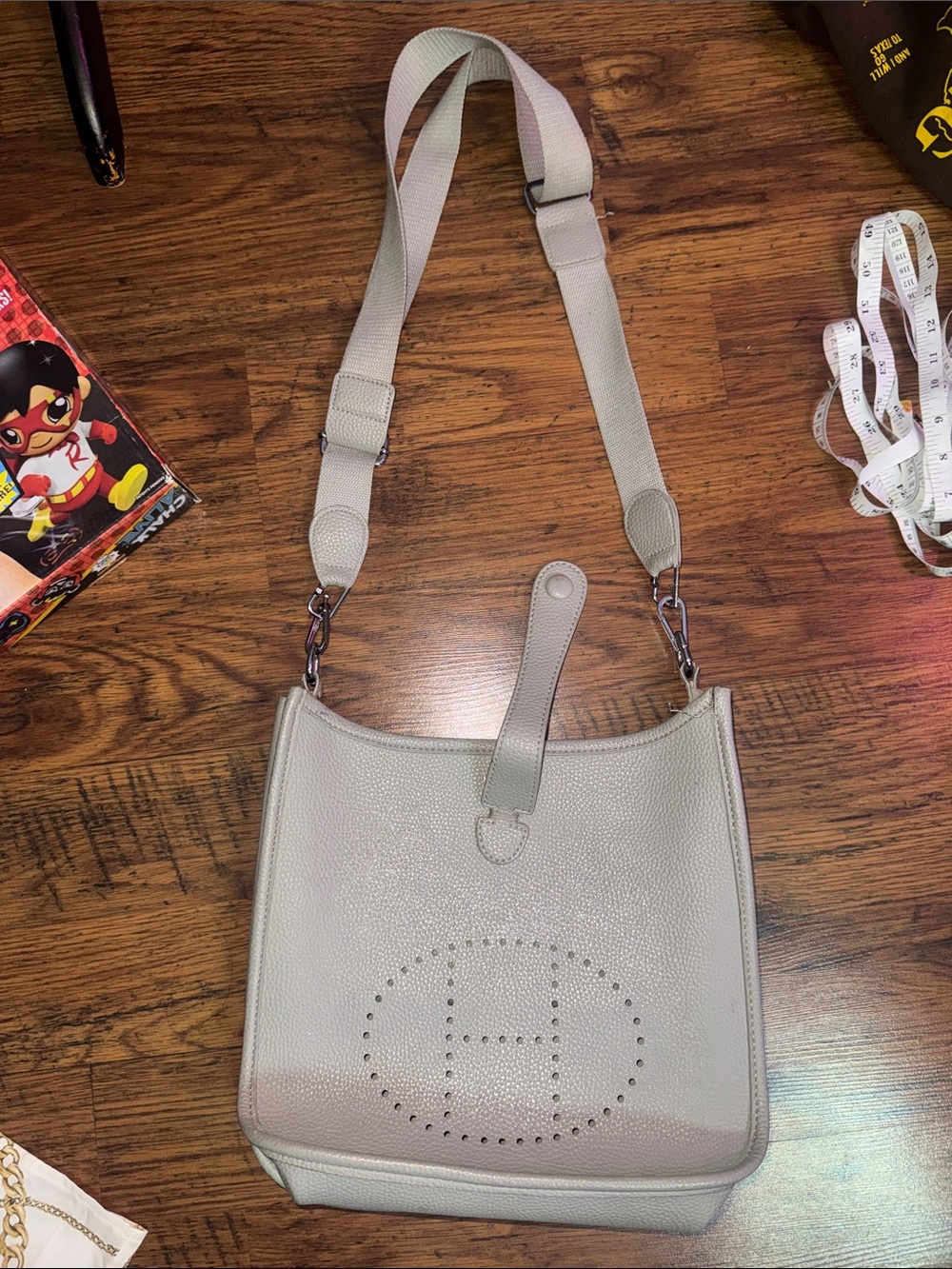 Designer-Inspired Light Gray Leather Shoulder Bag